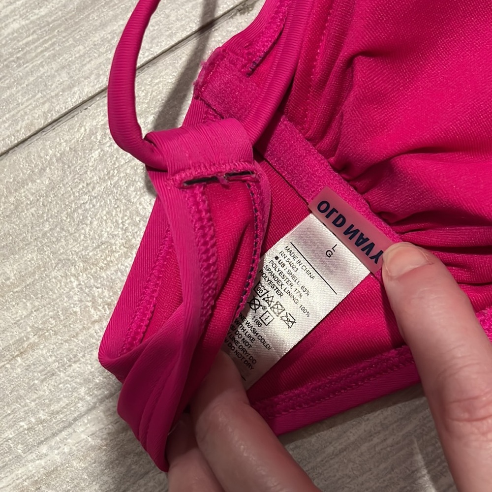Bikini - Picture 5 of 7